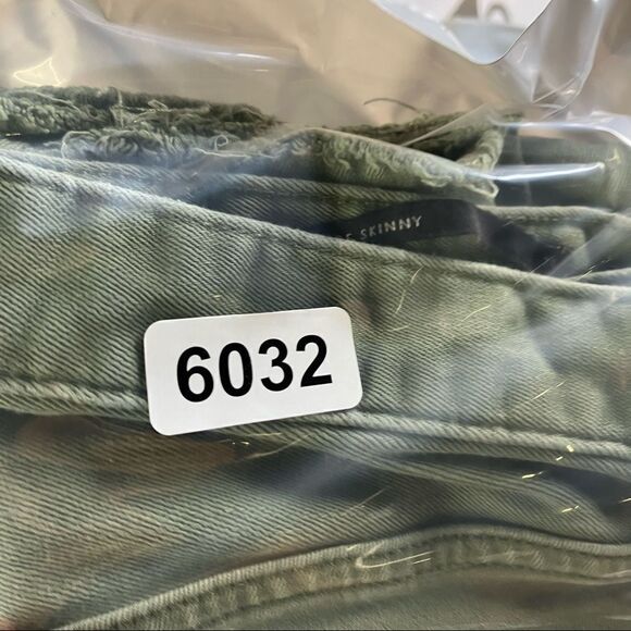 BANANA REPUBLIC mid rise Skinny Jeans army green GARDEN GIRL! - Picture 10 of 10